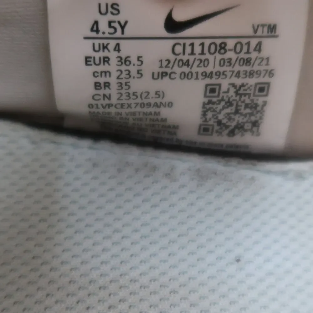 Nike Shoes Kids 4.5 Slip On Sneaker Air Max 270 Extreme GS Athletic Trainers